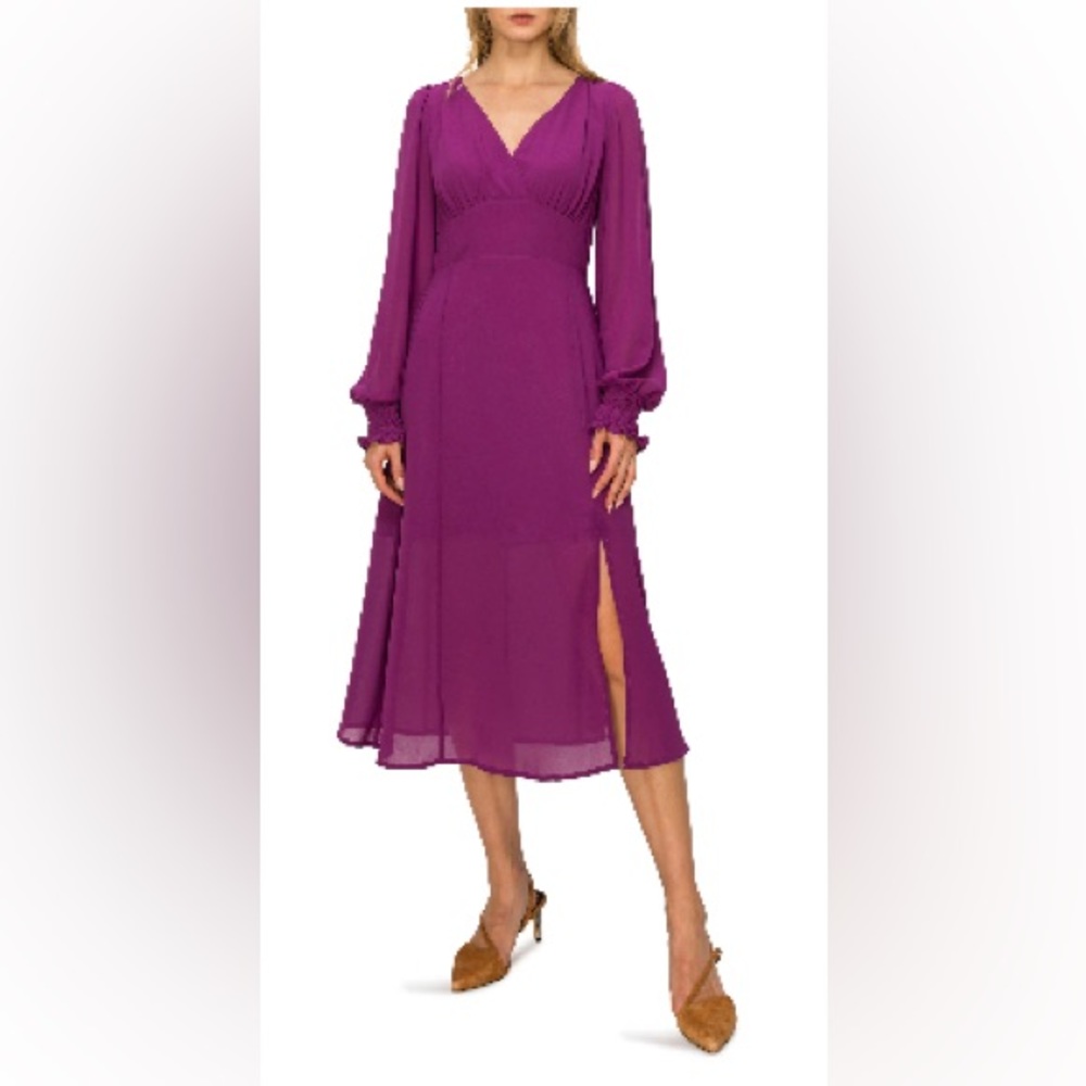 NWT V neck puff sleeve chiffon purple dress